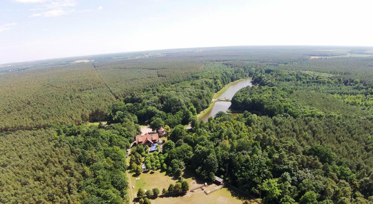 Neue Muehle Kleines Landhotel ブランデンブルク エクステリア 写真